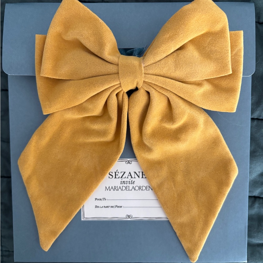 Sezane x Maria de la Orden yellow velvet hair bow